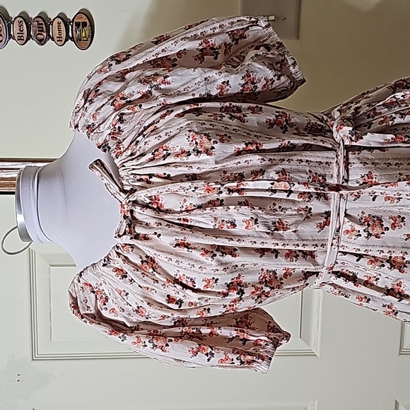 A love a dress - Picture 4 of 9